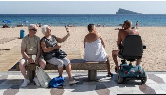 Spanja drejt 100 milionë turistëve, por rritet pakënaqësia e vendasve ndaj turizmit masiv