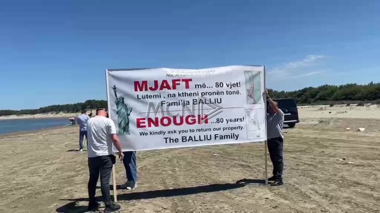 Qytetarë dhe aktivistë mblidhen në zonën e Porto Novës, kundërshtojnë projektin e investimit në Zvërnec
