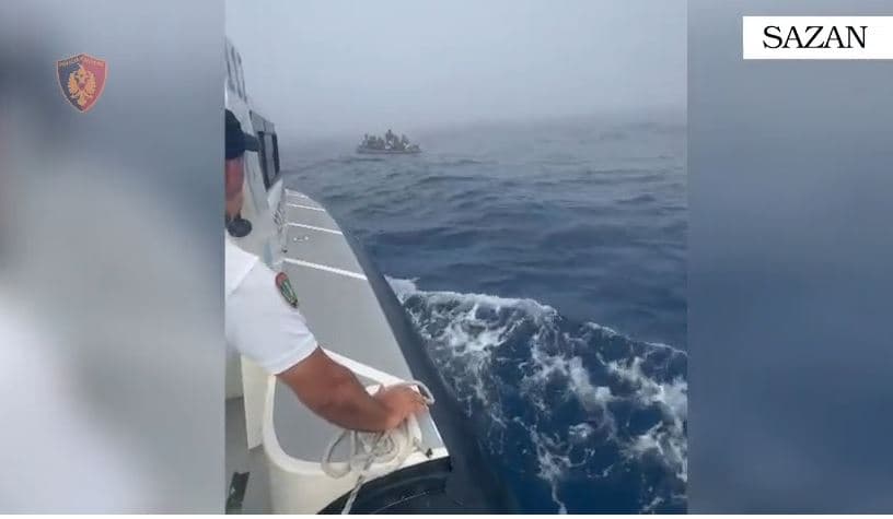 Tentoi të kalonte 11 emigrantë drejt Italisë me gomone/ Arrestohet organizatori nga Afganistani