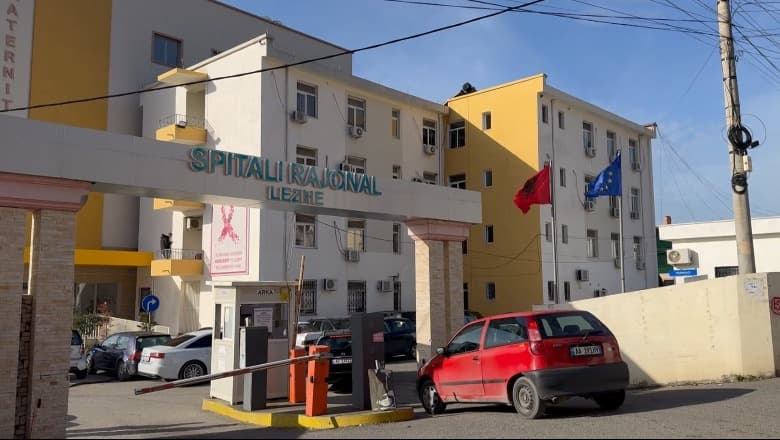   Plagosje me thikë në Shëngjin, 30-vjeçari dërgohet me urgjencë në spital