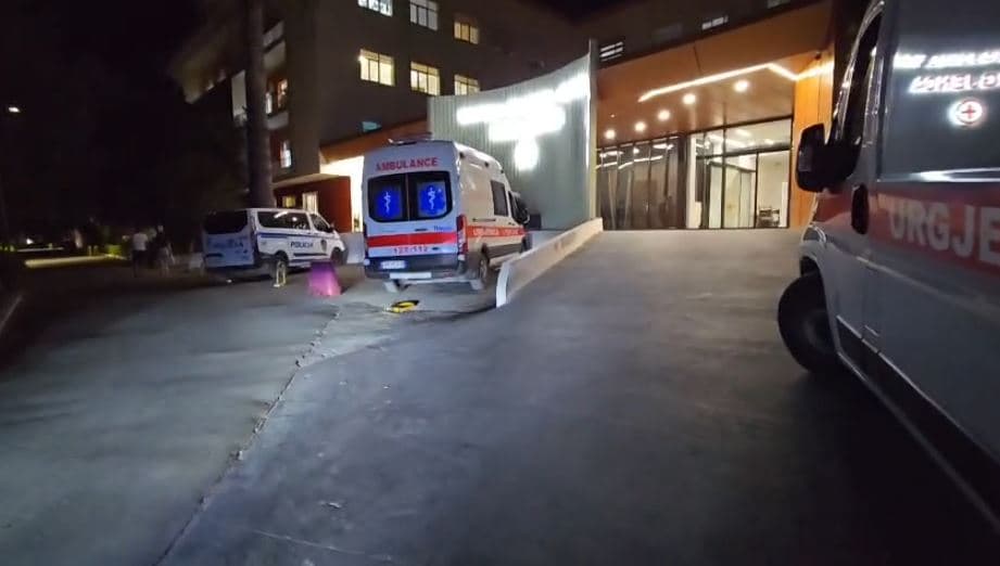 Vlorë, i paraburgosuri mbërrin pa shenja jete në spital