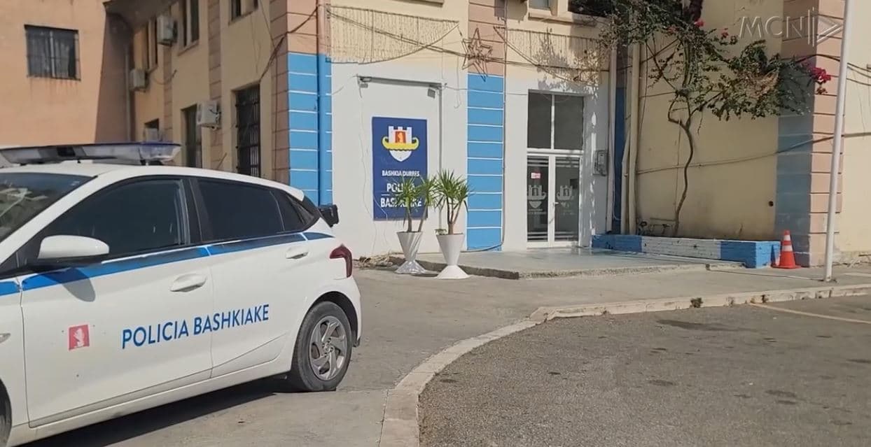 “Nuk e mbulojmë dot të gjithë territorin”. Durrës, Policia Bashkiake kërkon më shumë punonjës