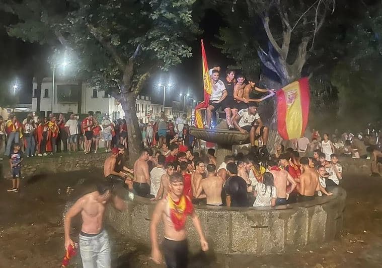 Shembet shatërvani, 13-vjeçari vdes gjatë festimeve të fitores së Kupës së Botës