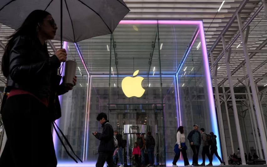Apple akuzon OpenAI për përvetësim të të dhënave konfidenciale