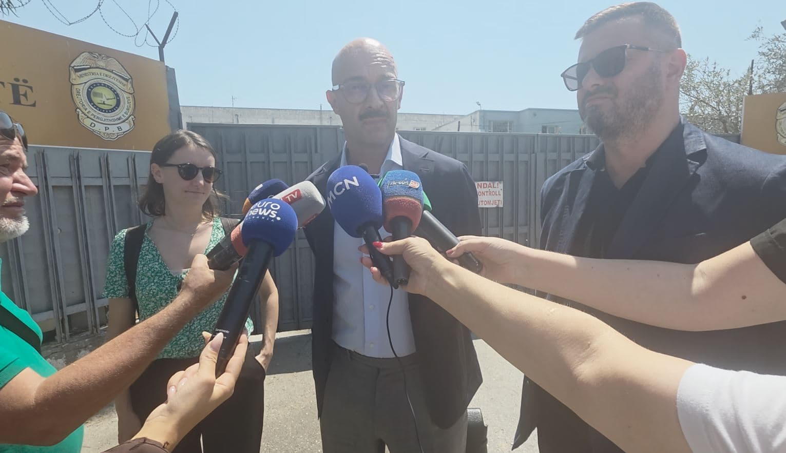 18 muaj pas arrestimit, avokatët britanikë vizitojnë Veliajn në qeli: Po përgatisim ankimimin në Strasburg