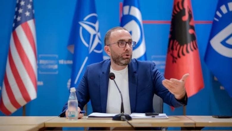 PD çon në Kushtetuese marrëveshjen 302 mln $ me SHBA: Shtatë shkelje gjatë procedurës parlamentare