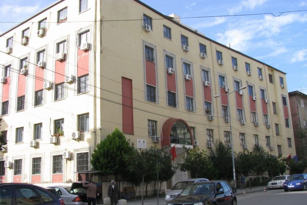 Skemë falsifikimi pronash në Durrës, 12 masa sigurimi dhe sekuestro mbi 53 mijë m² tokë 