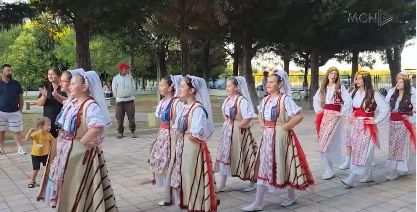 Kabaja myzeqare rikthen traditën. 100 artistë performojnë në edicionin e gjashtë të festivalit