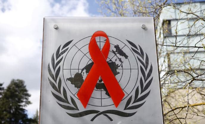 OKB: Rënia e fondeve kërcënon rikthimin e epidemisë së HIV-it në botë