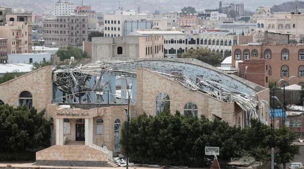 14 ushtarë jemenas humbin jetën në një sulm të rebelëve Houthi 