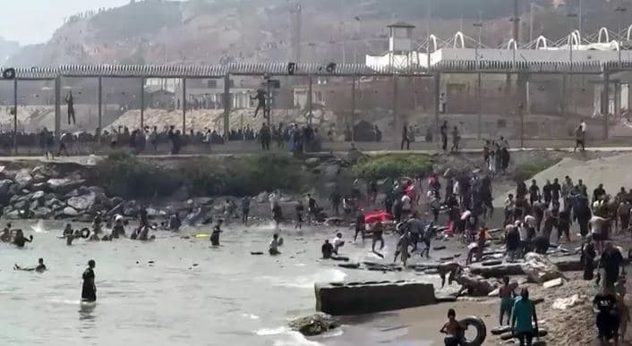 Italia pezullon përkohësisht Shengenin me Spanjën pas krizës së emigrantëve