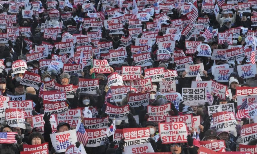 Koreja e Jugut zbaton ligjin kundër lajmeve të rreme, gazetarët paralajmërojnë për rrezik censure