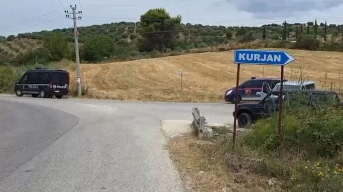 Rozalina Plaka mungon në varrimin e prindërve, ende nuk është marrë në pyetje nga hetuesit/ Burime: Autori ka ushtruar dhunë gjatë orëve që e ka mbajtur peng
