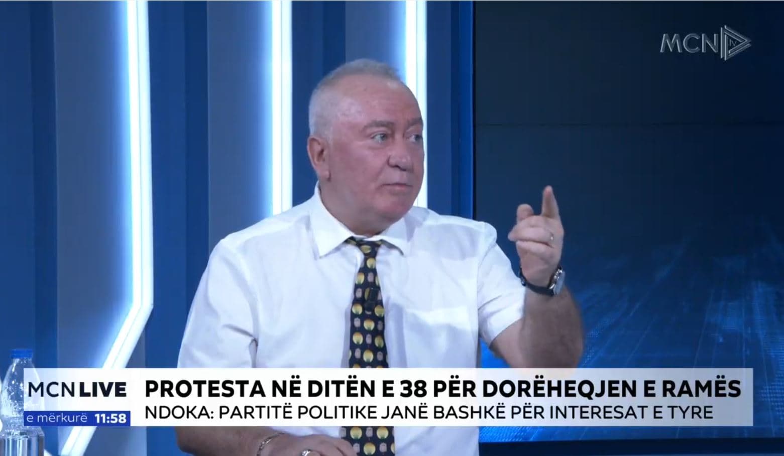 Musai: Kur bllokohet gjysma e Kushtetutës sovrani ngrihet në protesta, koncertet e Ramës për të mbuluar zullumet (VIDEO)