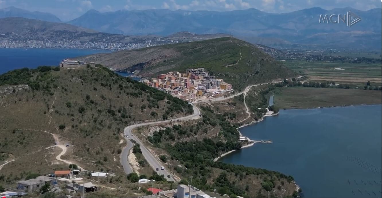 Resort mbi Plazhin e Pasqyrave. Banorët e Manastirit pa tituj pronësie, kundër projektit
