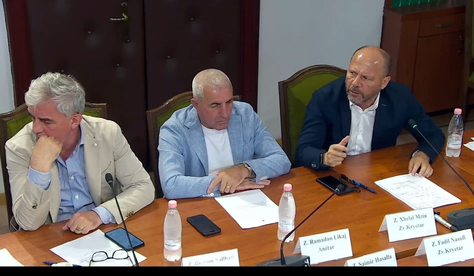   Projektligji "Për Censin e Bujqësisë"/ Mziu: Jemi për një census që t'u përgjigjet nevojave të bujqësisë, jo vetëm për të prodhuar shifra për qeverinë