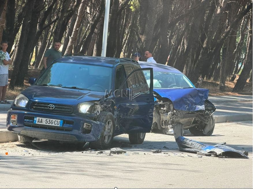 Aksident në Pyllin e Sodës në Vlorë, plagosen dy vajza