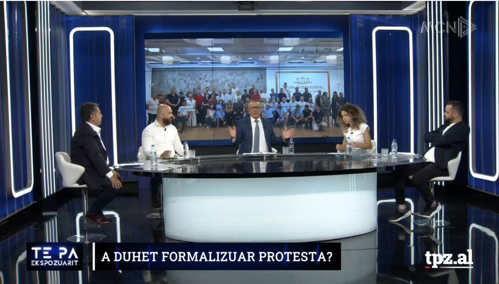 Shkurti: Protesta pa përfaqësi rrezikon të kthehet në kaos e të kapet nga politika. Lleshi: S’kemi nevojë për kuvend