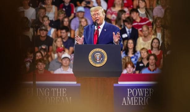 Trump rikthen tarifat për mbi 80 vende, aleatët e SHBA-së reagojnë me kritika