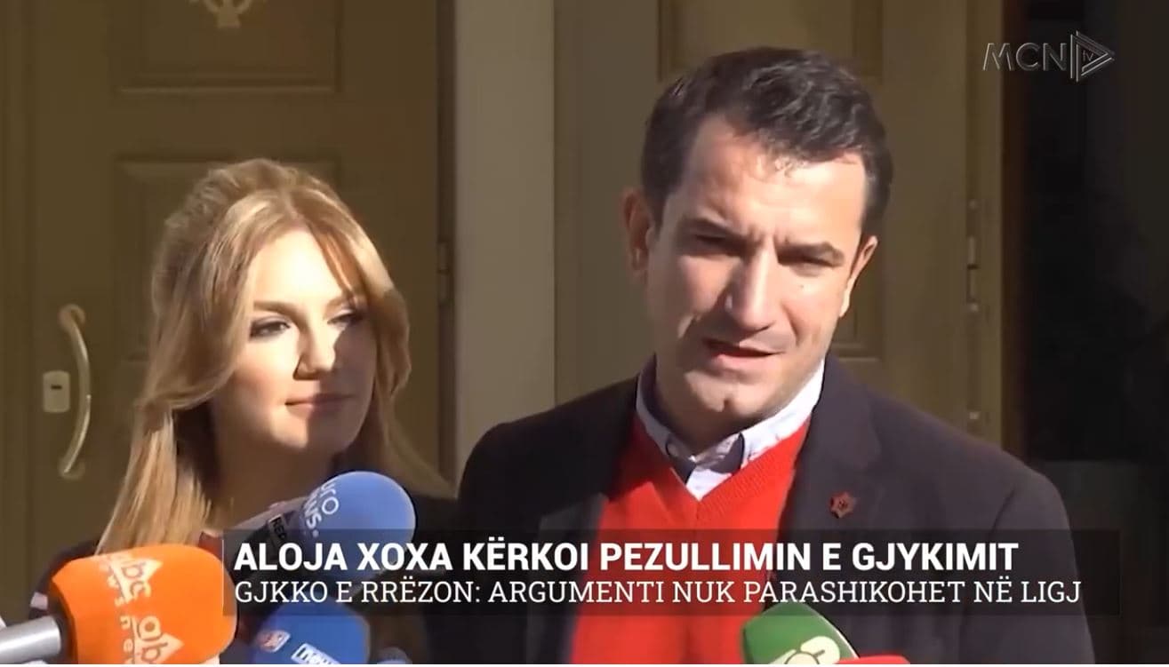 Ajola Xoxa kërkoi pezullimin e gjykimit. GJKKO e rrëzon: Argumenti nuk parashikohet në ligj