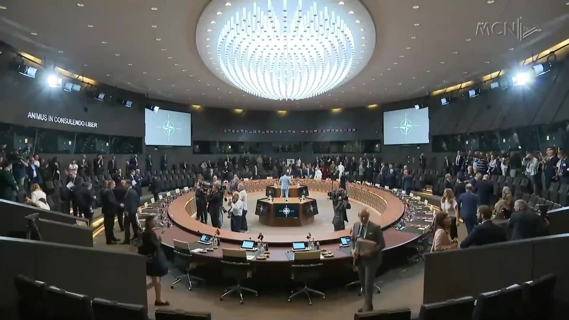 Samiti i NATO-s në Tiranë në pikëpyetje / Reuters: Trump ka shprehur rezerva (VIDEO)