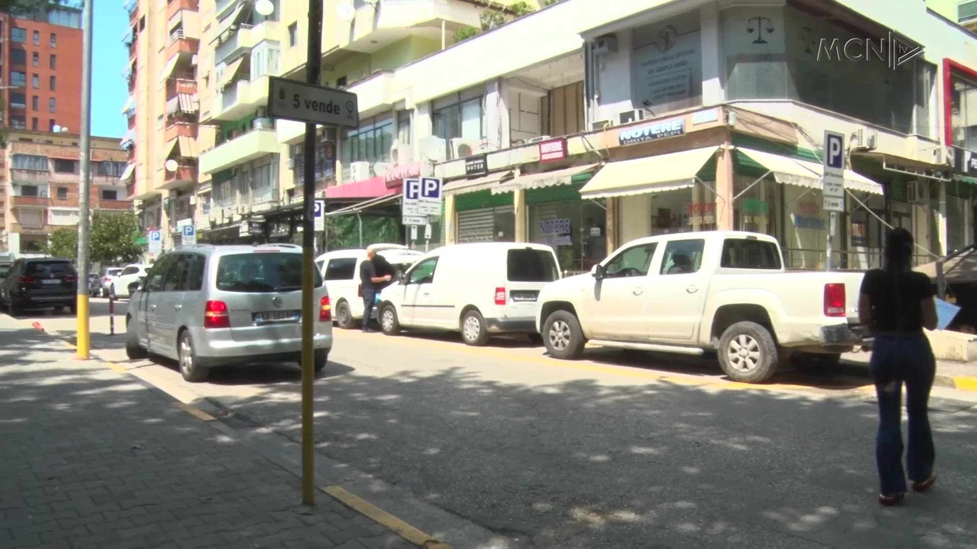 “Noterët si shitës ambulantë” / Islami: Ministria e Drejtësisë gjoba selektive (VIDEO)
