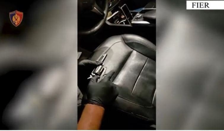Mbanin armë pa leje, arrestohen tre persona në Fier dhe Mallakastër