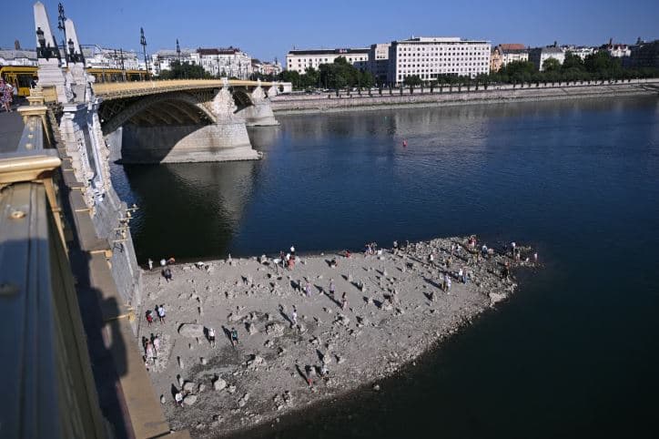 Thatësira mbyll centralin bërthamor Paks, Hungaria përballet me krizë energjetike 