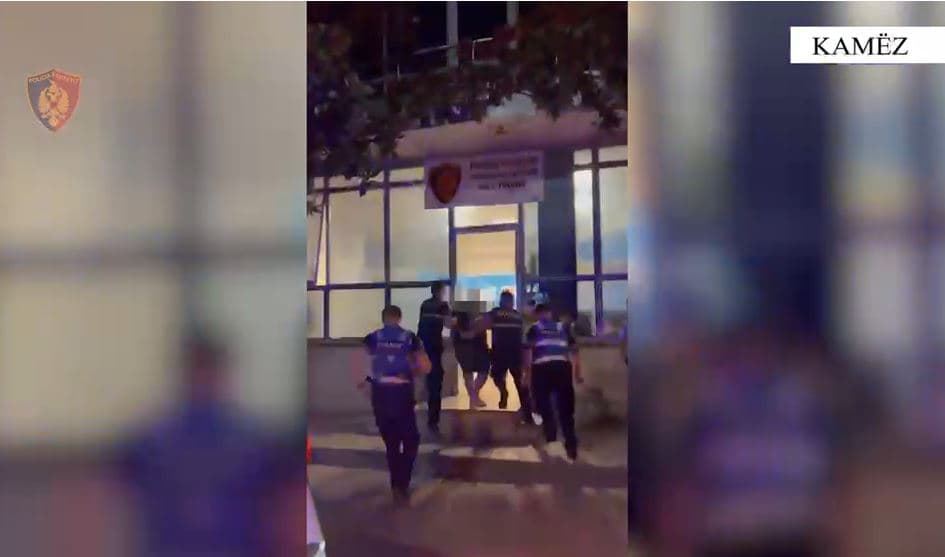         Vodhi bizhuteri në argjendari në Kamëz, arrestohet 35-vjeçari, në kërkim bashkëpunëtori