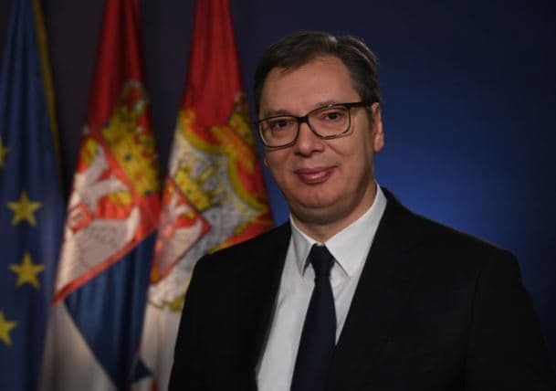 Vuçiç jep dorëheqjen: Nder i madh të isha president, do t’i kujtoni këto vite
