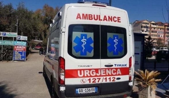 Shkodër/Rrëshqiti në loka, 25-vjeçari transportohet me helikopter te Trauma