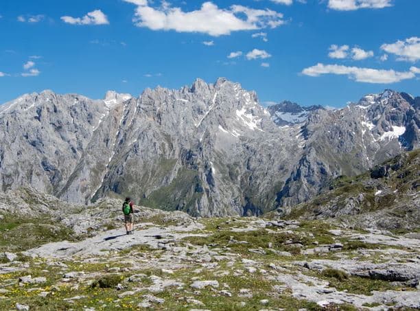 Alpinisti britanik 28-vjeçar humb jetën pasi rrëzohet nga 60 metra lartësi në malet e Spanjës 