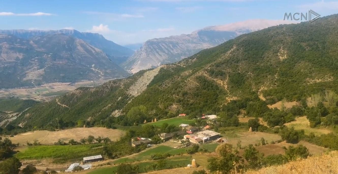 Shkolla pa nxënës. Fshatrat e Këlcyrës dhe Përmetit të shpopulluara 