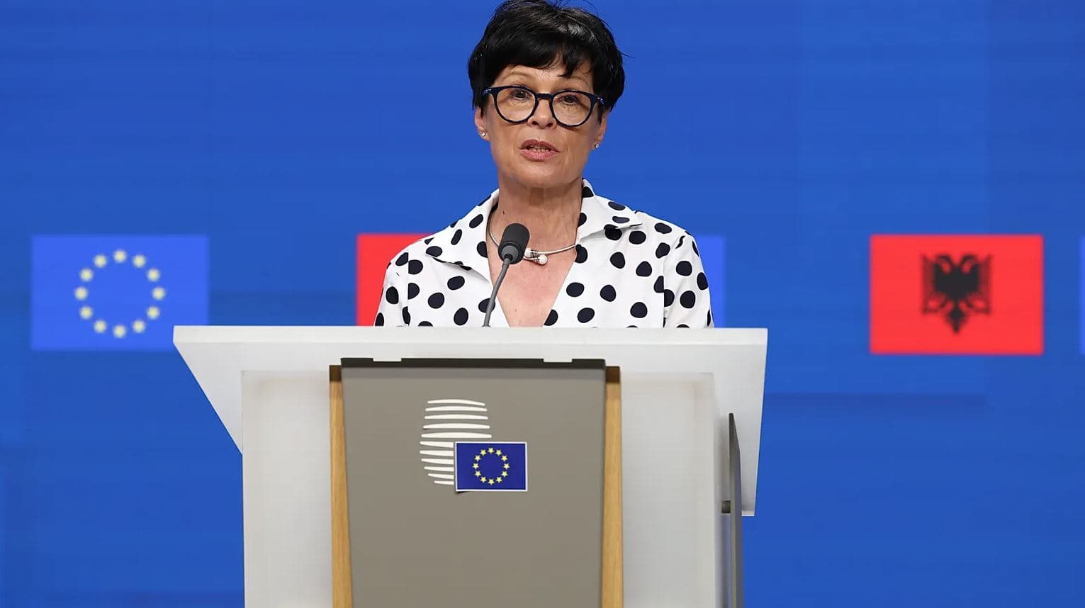 Mbyllja e negociatave në 2027/ KE: Udhërrëfyes i ri për Shqipërinë  