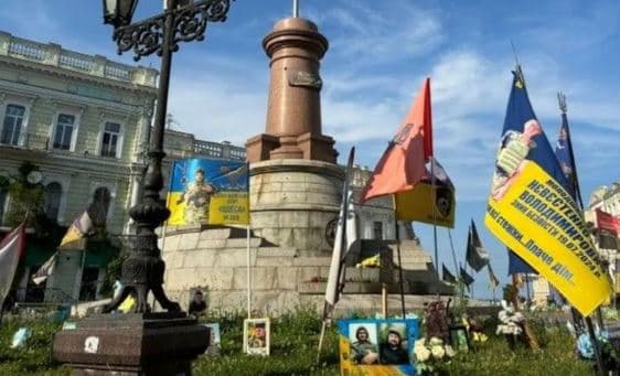 Odesa planifikon të ndalojë muzikën dhe letërsinë ruse