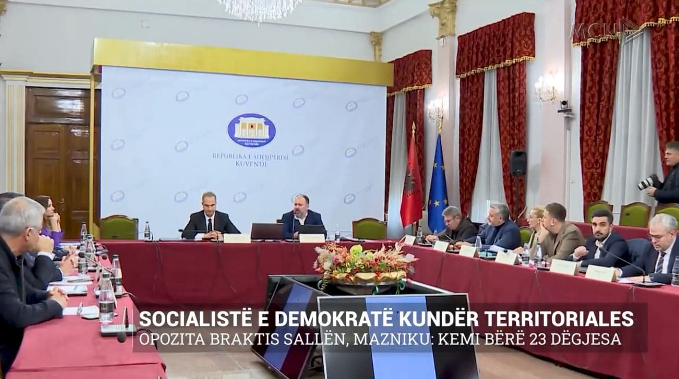 Socialistë e demokratë kundër Territoriales. Opozita braktis sallën, Mazniku: Kemi bërë 23 dëgjesa