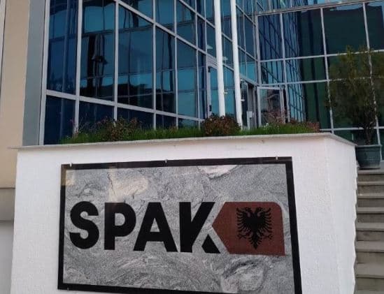 SPAK sekuestron celularët e Ardi Veliut dhe drejtuesve të ‘TIMAK Defence’ pas denoncimit të Arben Ahmetajt