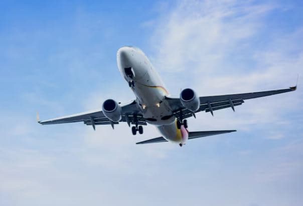 Polonia mbyll dy aeroporte pas sulmeve ruse në Ukrainë, NATO aktivizon avionët luftarakë