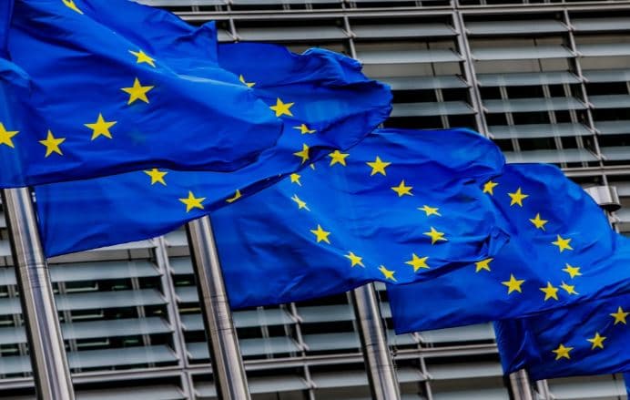 BE konfirmon mbështetjen për Ukrainën, liderët e Unionit kritikojnë Rusinë për mosrespektimin e marrëveshjes energjitike