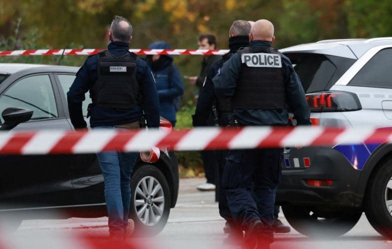 Një person qëllon me armë drejt qytetarëve në Paris, 1 i vrarë dhe 5 të plagosur, dyshohet për akt terrorist
