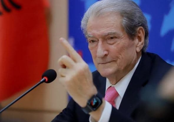 Berisha nga Fieri: Kur PD të vijë në pushtet, do të përmbysë Reformën Territoriale