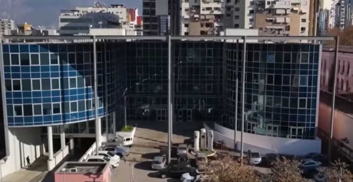 Dosja KAYO, SPAK thellon hetimet, sekuestrohen telefonat e Ron Yeffet, Ardi Veliut dhe Aleks Markut (VIDEO)