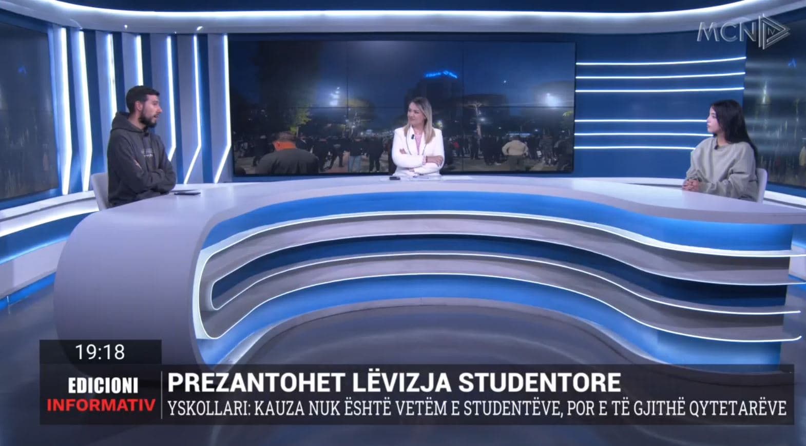 Protesta/ Yskollari: Duam dorëheqjen e Ramës, jo negocim! Dedej: Disa grupe po shkatërrojnë bizneset dhe po ia faturojnë studentëve