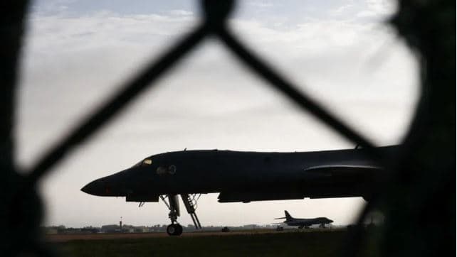 SHBA tërheq bombarduesit B-1 nga Britania pas incidentit pranë bazës ajrore