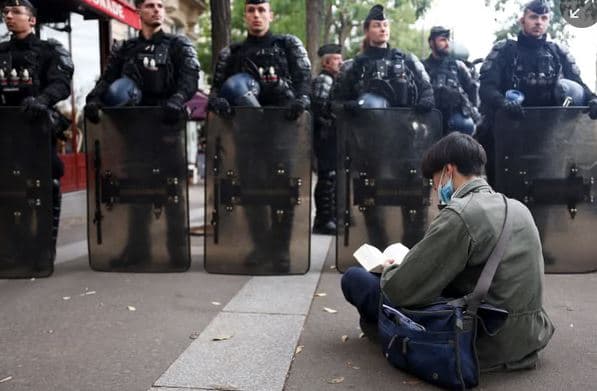 Francë/ 70 mijë policë në rrugë për të ndaluar dhunën, frika nga protestat bllokon Parisin