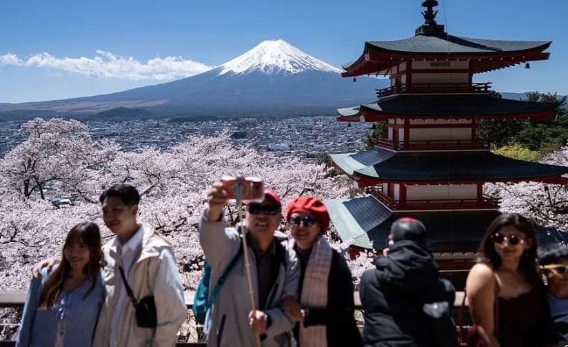 Japonia godet emigracionin, leja e qëndrimit të përhershëm shtrenjtohet 20 herë
