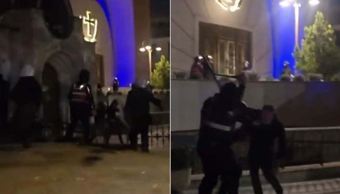 Hynë në ambientet e kishës dhe dhunuan protestues, kisha Orthodhokse bënë thirrje për paqe