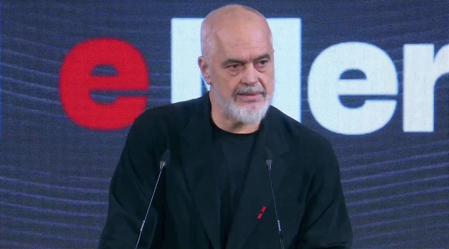 “Shkalla e Meritës”, Rama njofton krijimin e Ministrisë së Administratës Publike