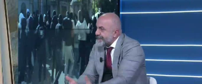 Protesta/ Kara: Kryeministri të reflektojë për qeverisjen, zgjidhja duhet të jetë politike