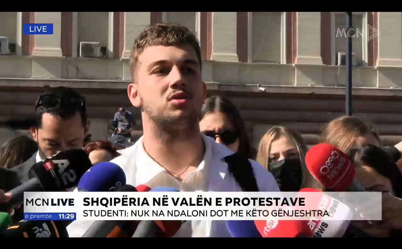     U akuzua si shpërndarës narkotikësh/ Studenti i përgjigjet akuzave të Ramës: Jam student i Mjekësisë me mesatare 10, jo trafikant!